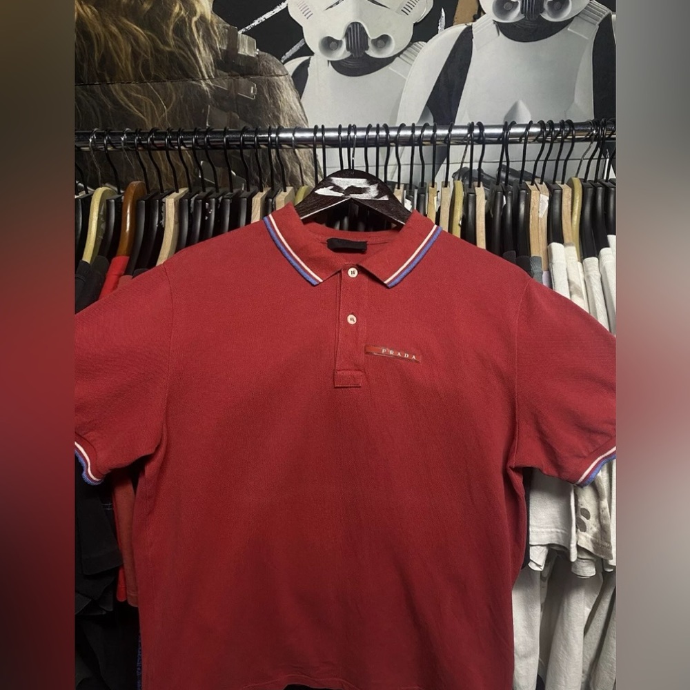Rare Men’s RED PRADA POLO tee shirt size M